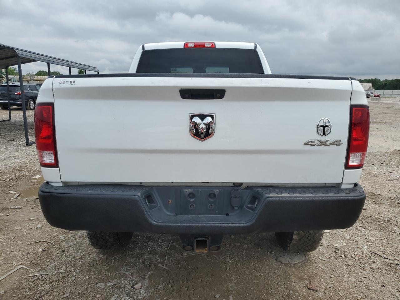 2018 Ram 2500 St VIN: 3C6TR5CJ7JG339850 Lot: 64279825