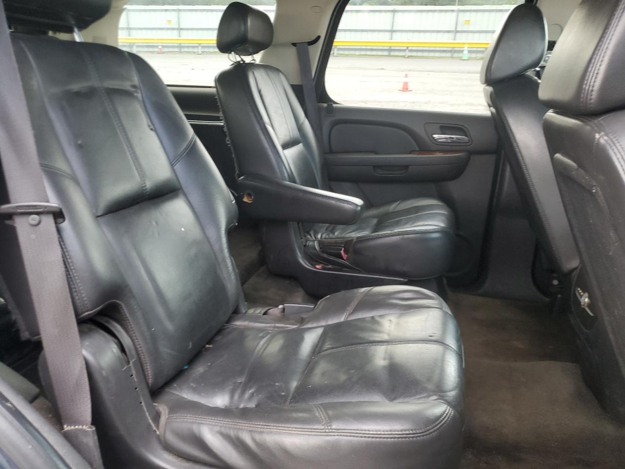2008 Chevrolet Tahoe K1500 VIN: 1GNFK13078J227530 Lot: 64508615