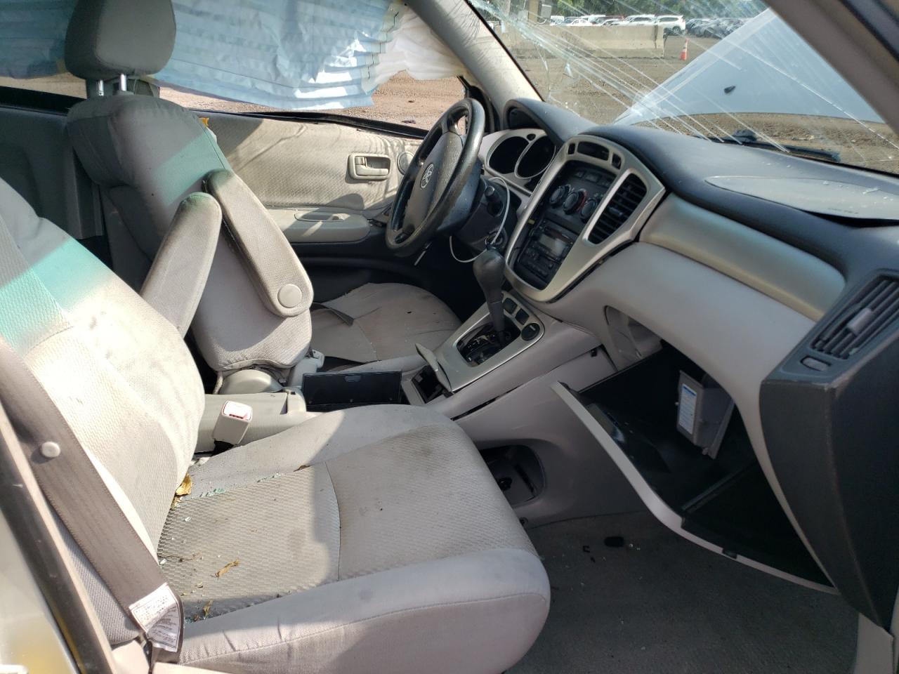 2004 Toyota Highlander VIN: JTEEP21A240053692 Lot: 63575595