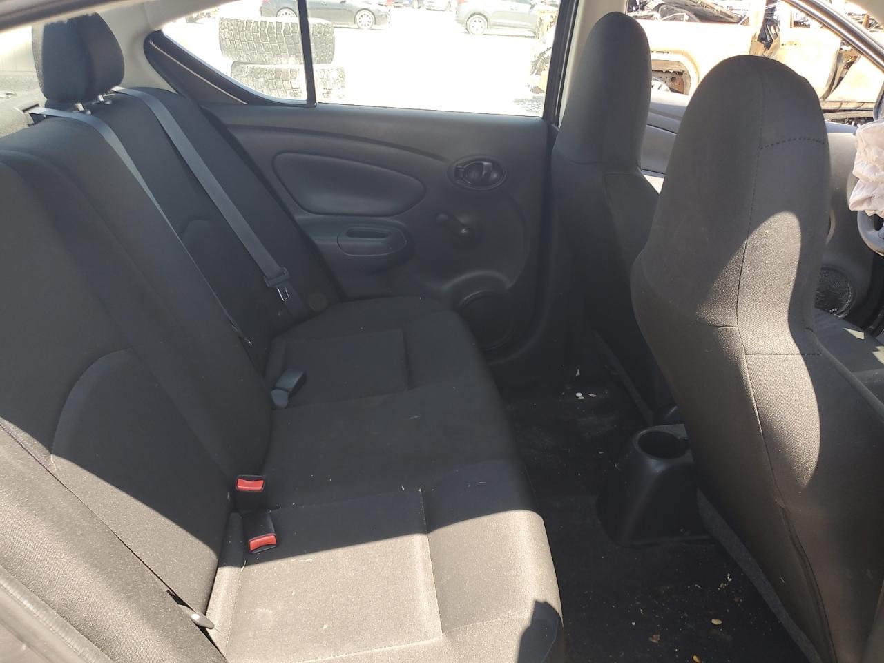 2017 Nissan Versa S VIN: 3N1CN7AP8HL831346 Lot: 66231455