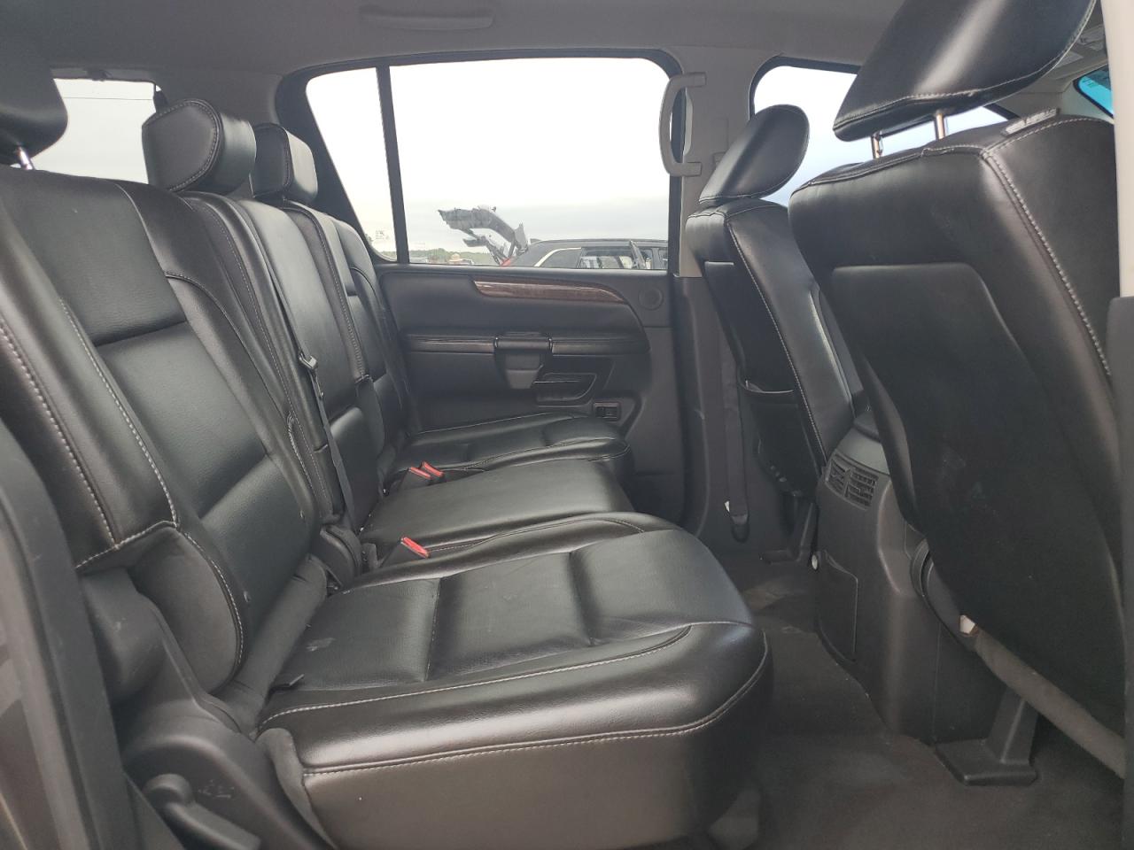 2010 Nissan Armada Se VIN: 5N1BA0ND5AN603592 Lot: 63230105