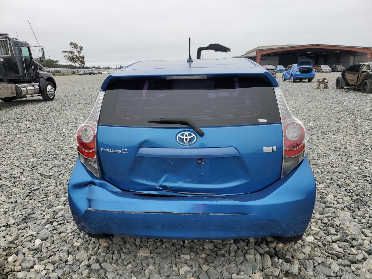 2013 Toyota Prius C VIN: JTDKDTB36D1556223 Lot: 65375175