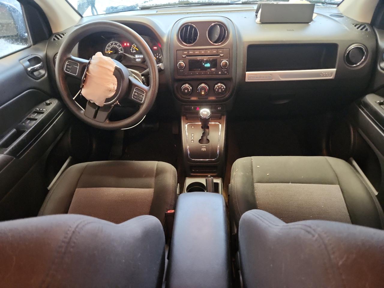 2015 Jeep Compass Sport VIN: 1C4NJDBB9FD177530 Lot: 65071975