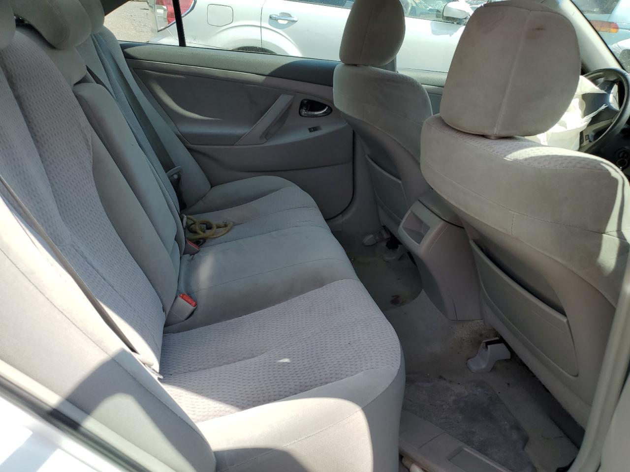 2010 Toyota Camry Base VIN: 4T1BF3EK4AU569099 Lot: 63990105