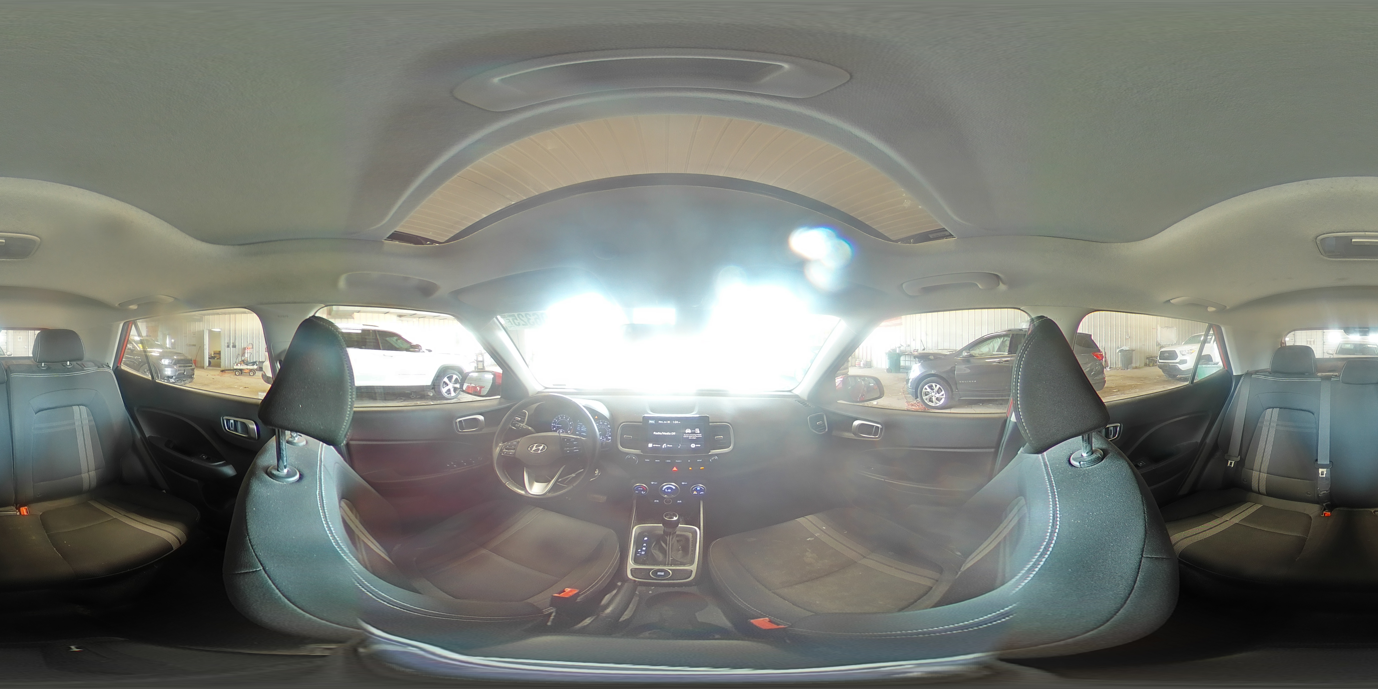 2022 Hyundai Venue Sel VIN: KMHRC8A30NU143127 Lot: 66806325