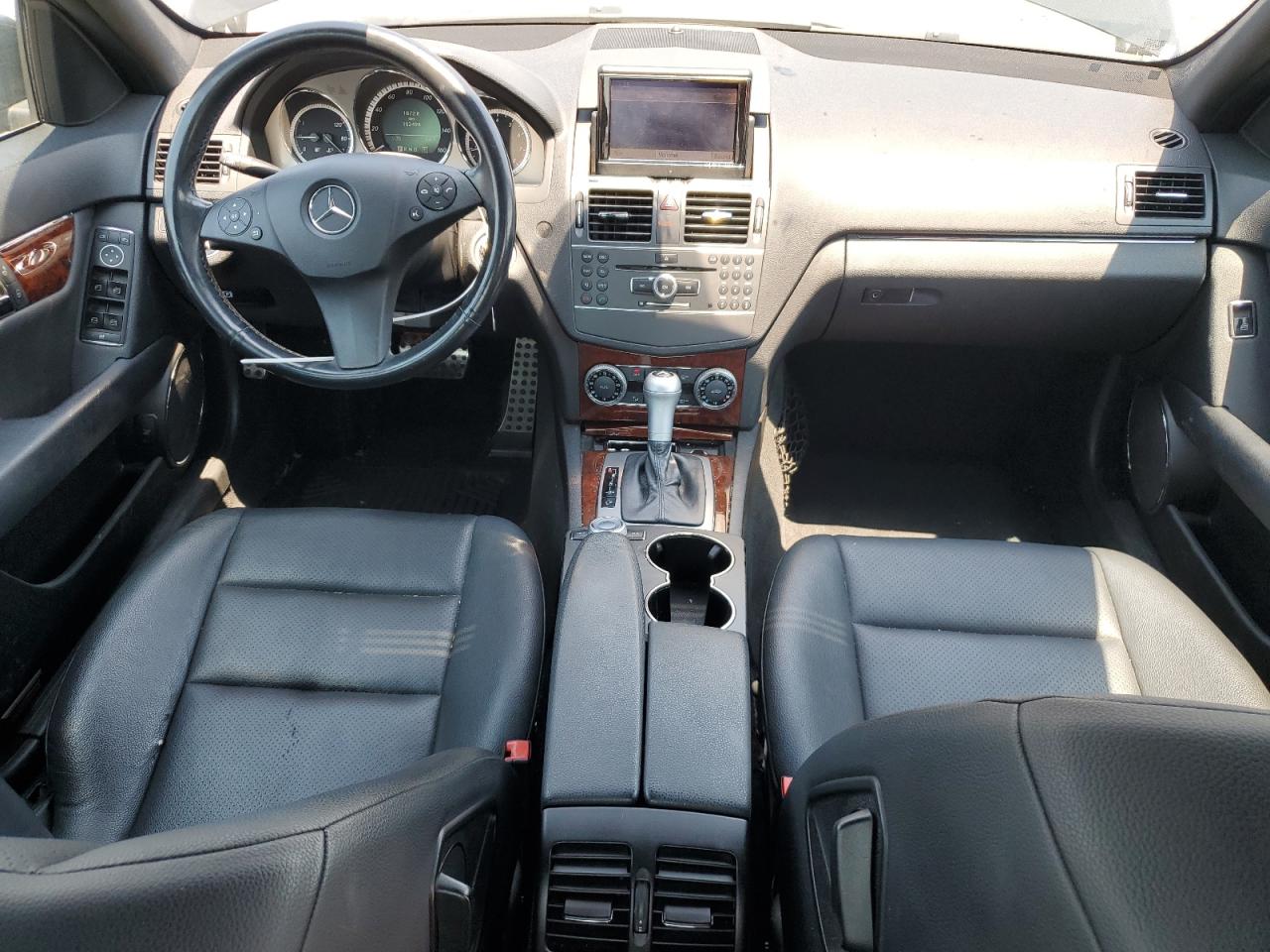 2011 Mercedes-Benz C 300 VIN: WDDGF5EB3BA519843 Lot: 63843225