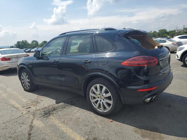  PORSCHE CAYENNE 2017 Черный