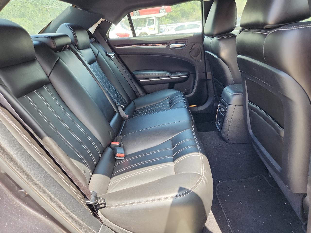 2022 Chrysler 300 S VIN: 2C3CCABG8NH190867 Lot: 65153985