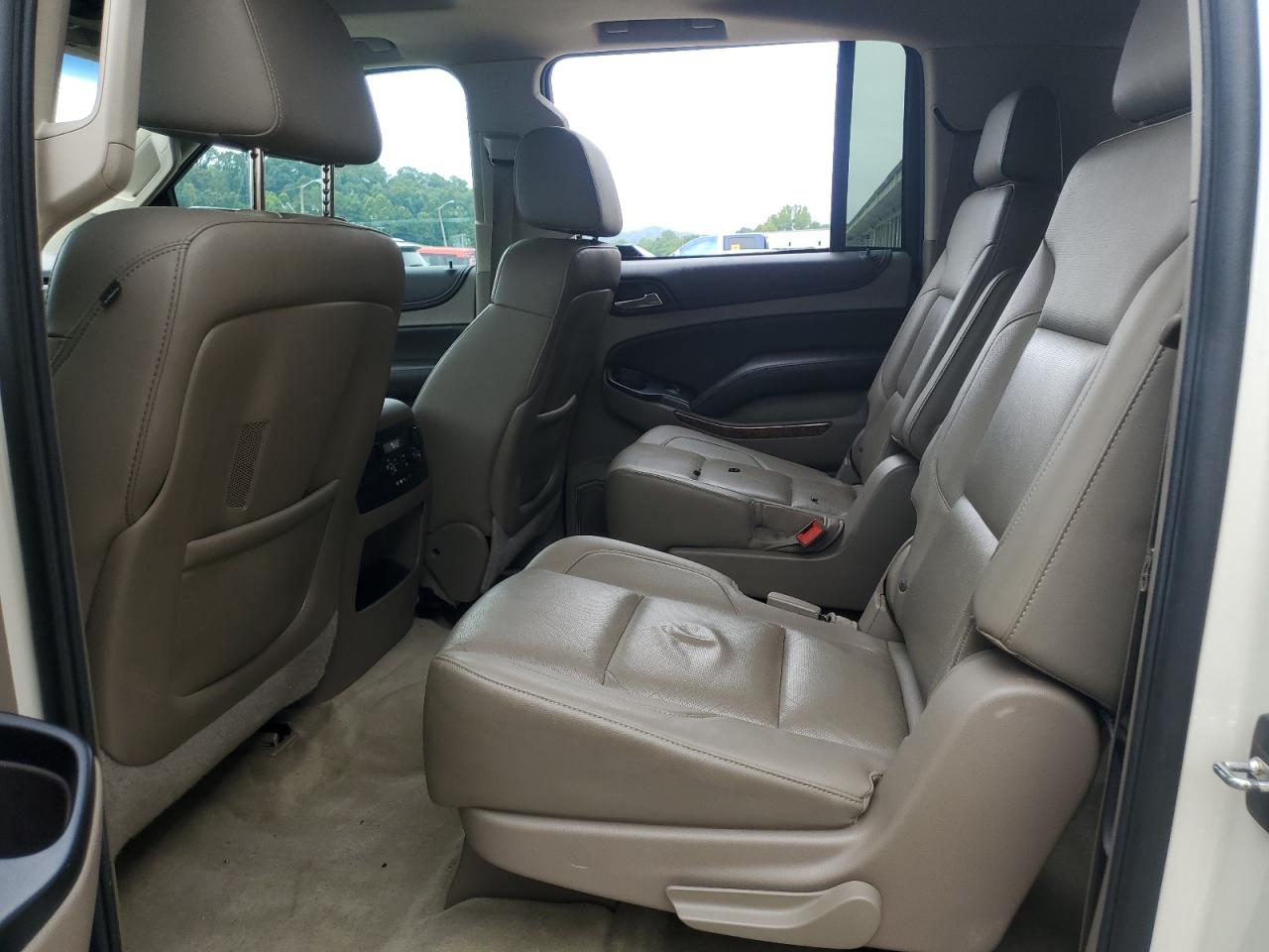 2015 Chevrolet Suburban K1500 Ltz VIN: 1GNSKKKC0FR518563 Lot: 63851665