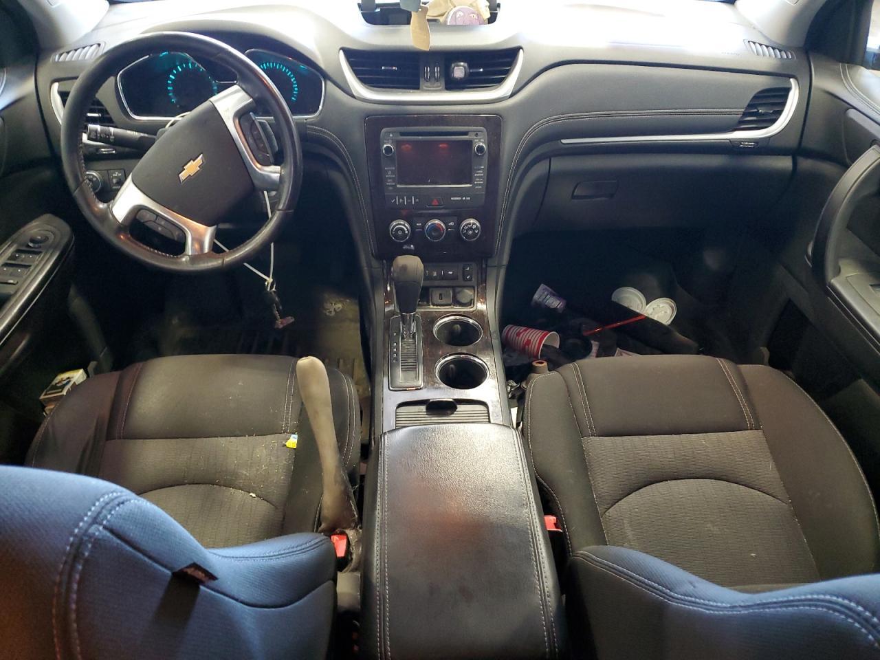 1GNKRGKD1FJ341084 2015 Chevrolet Traverse Lt