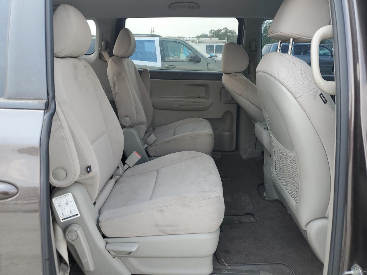 2015 Kia Sedona Lx VIN: KNDMB5C16F6043485 Lot: 64146295