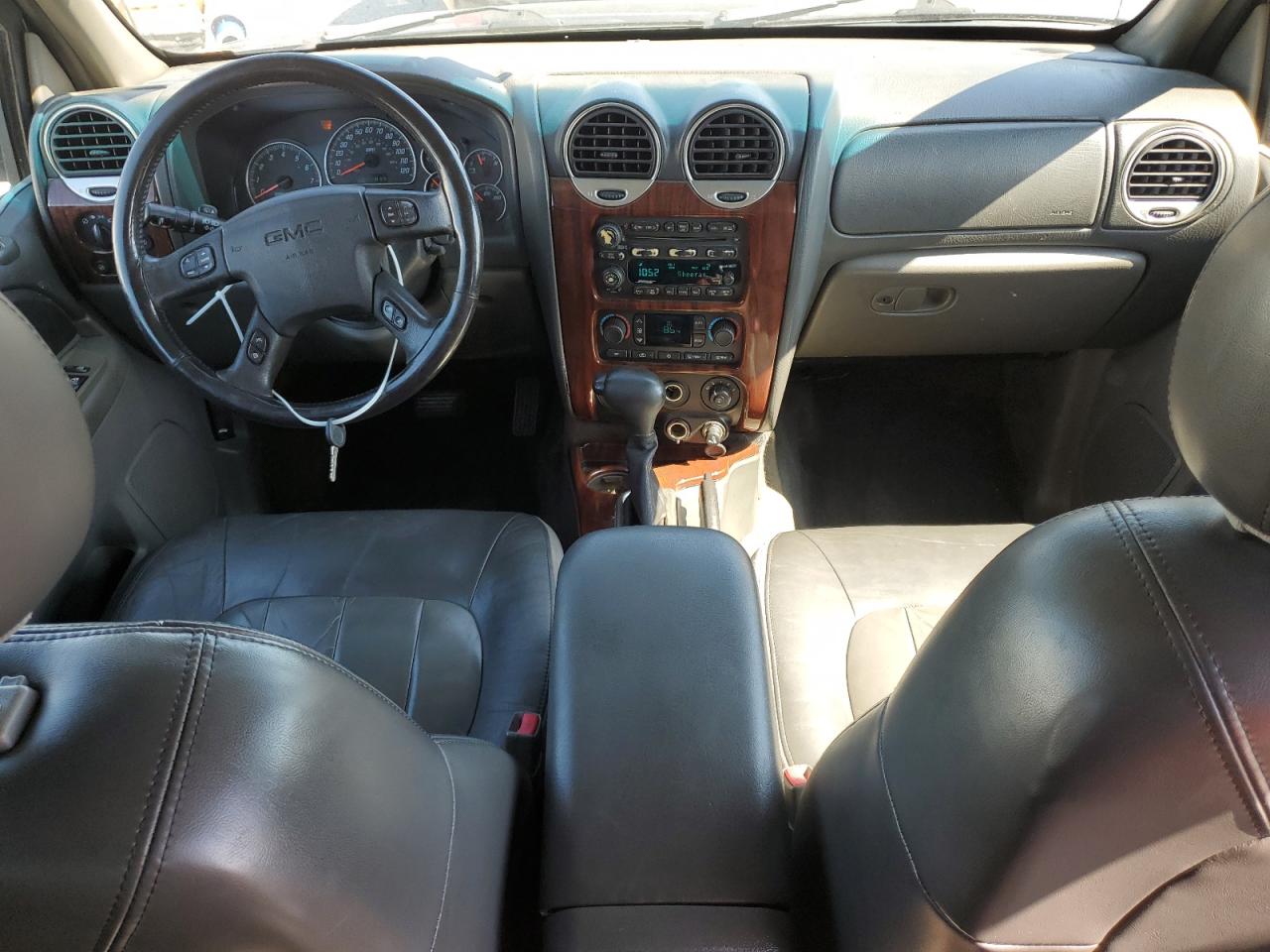 2004 GMC Envoy VIN: 1GKDT13S842101362 Lot: 64244445