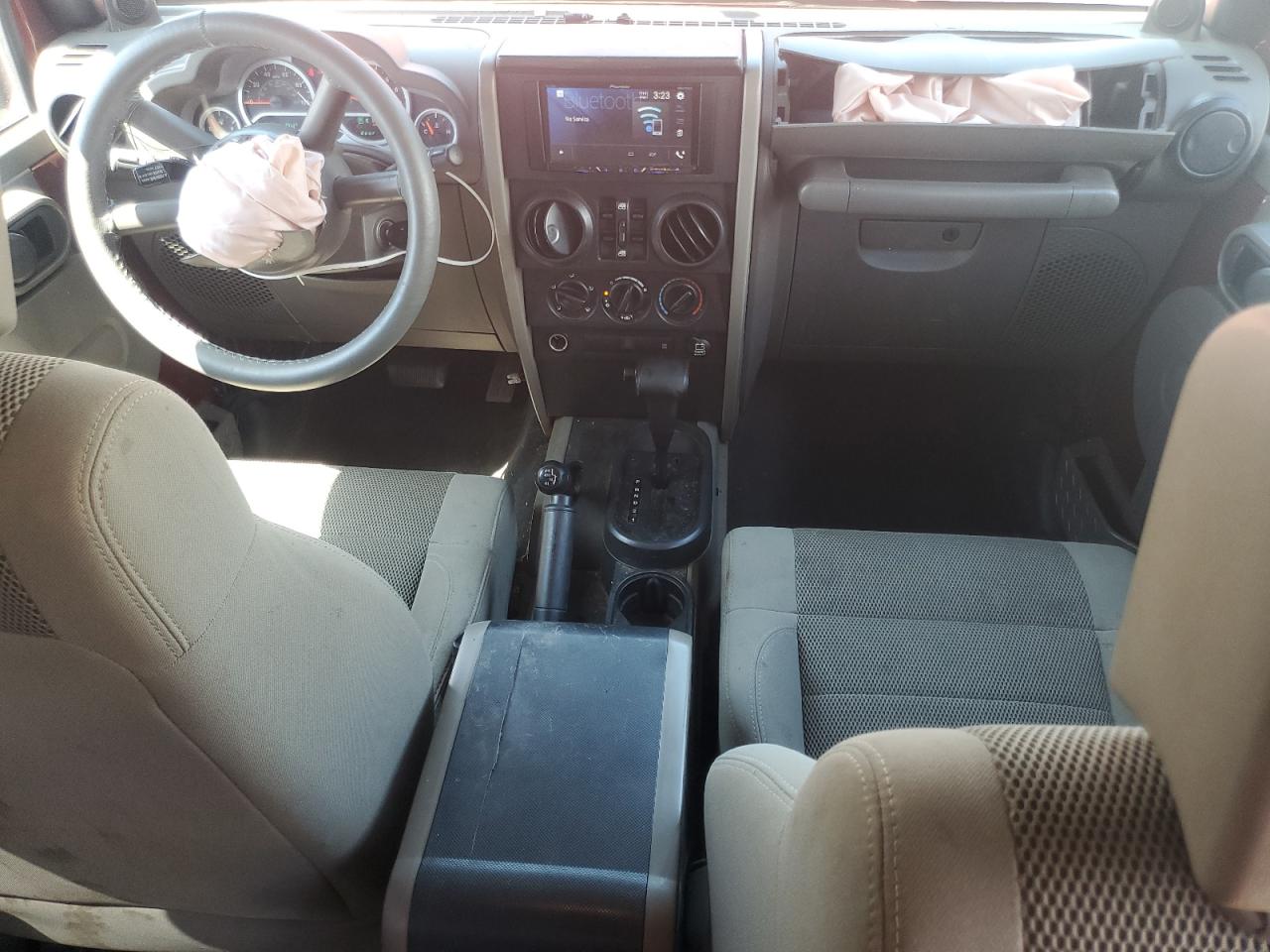 2007 Jeep Wrangler Sahara VIN: 1J4GA59147L182342 Lot: 64363215