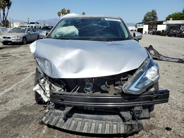  NISSAN SENTRA 2019 Srebrny