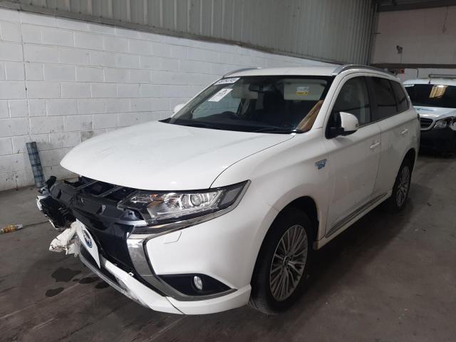 MITSUBISHI OUTLANDER 2020