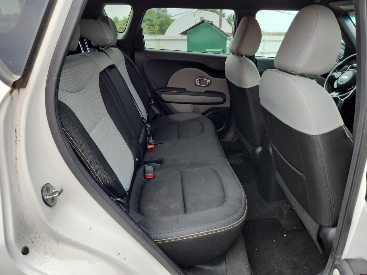 2016 Kia Soul + VIN: KNDJP3A52G7326847 Lot: 64459735