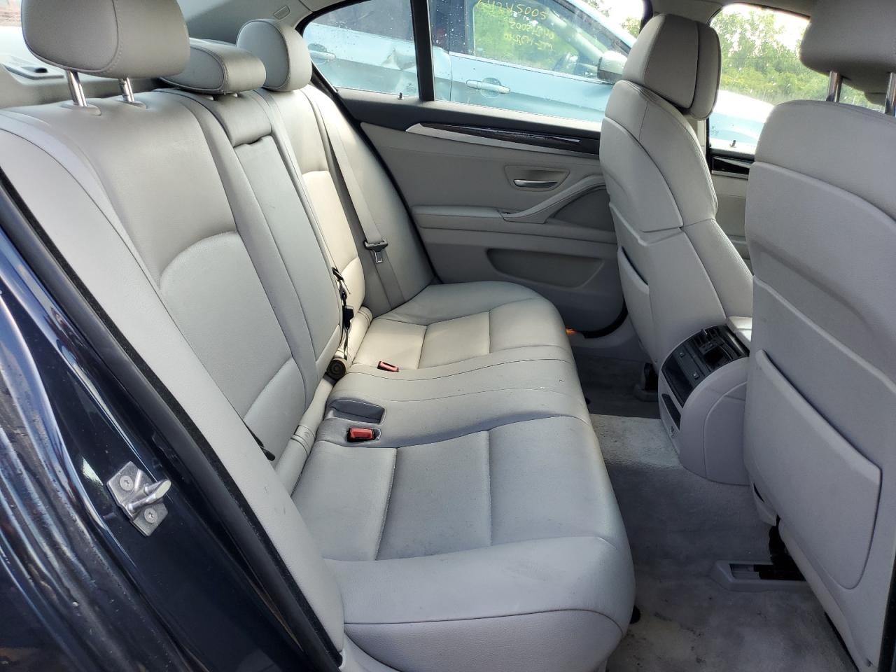 2012 BMW 528 Xi VIN: WBAXH5C50CDW10714 Lot: 64171215