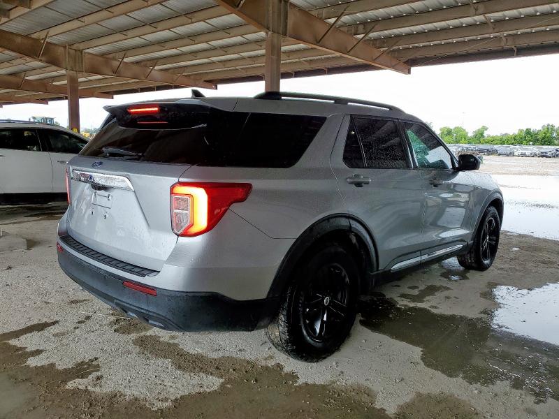  FORD EXPLORER 2022 Серебристый