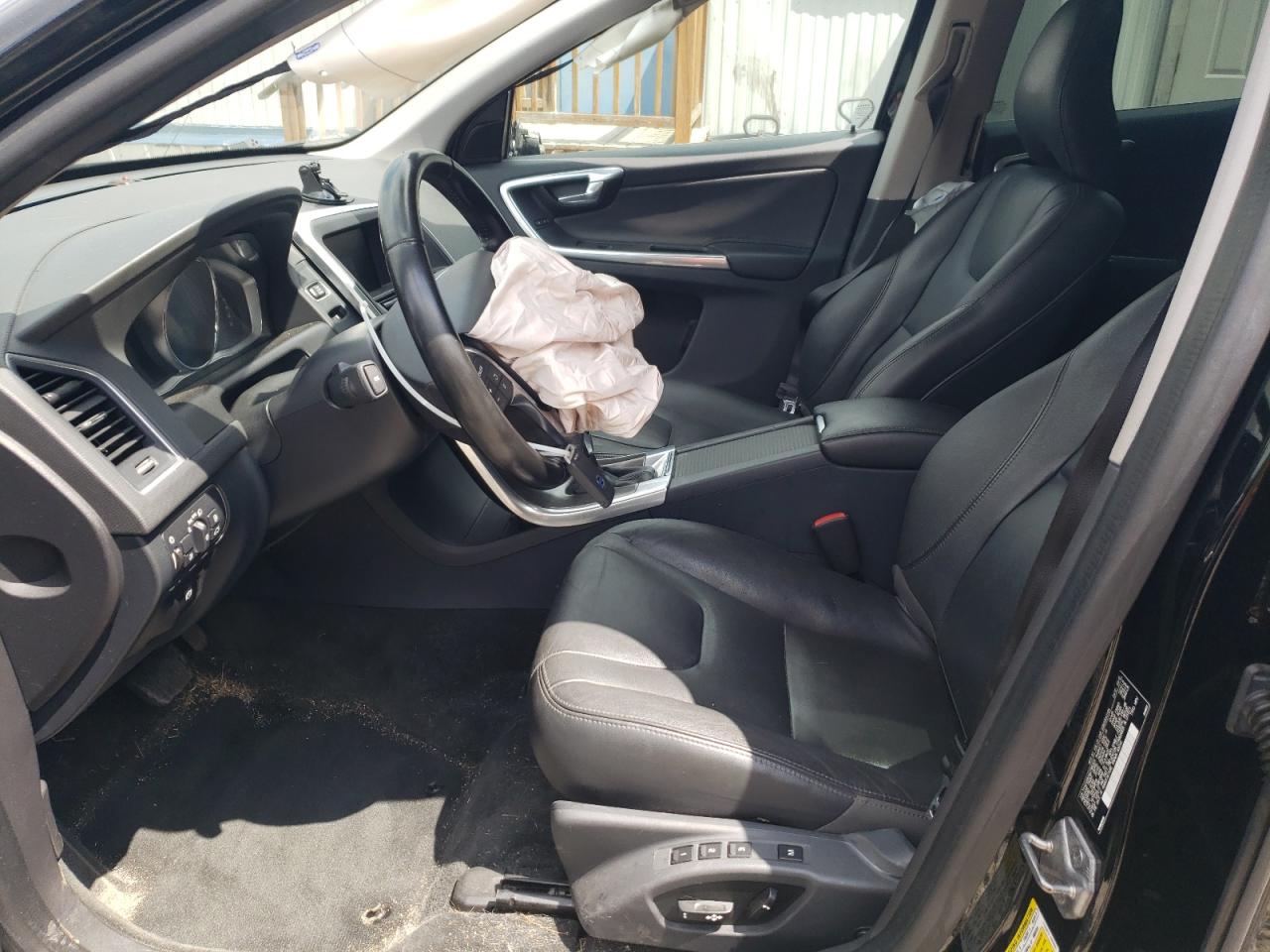 2016 Volvo Xc60 T5 Premier VIN: YV4612RK6G2785501 Lot: 66434195