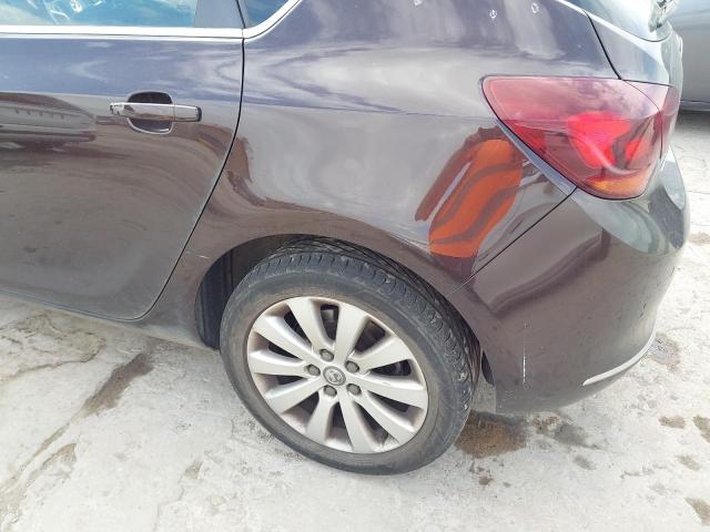 2014 VAUXHALL ASTRA ELIT