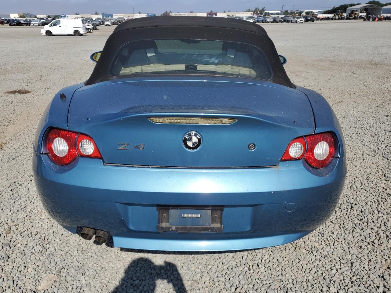 2005 BMW Z4 2.5 VIN: 4USBT33585LS58078 Lot: 63306705