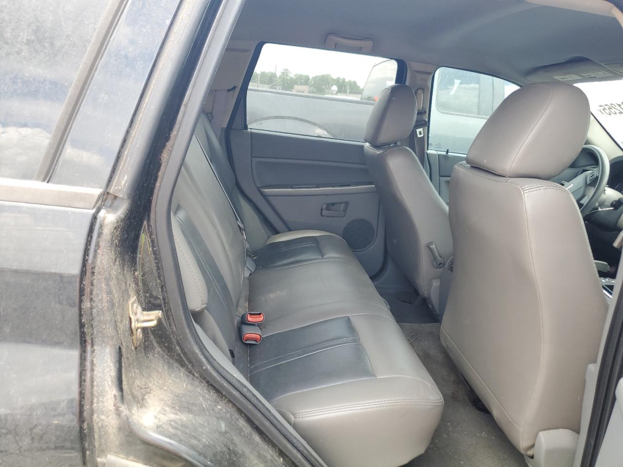 2007 Jeep Grand Cherokee Laredo VIN: 1J8GS48K47C641983 Lot: 61821255