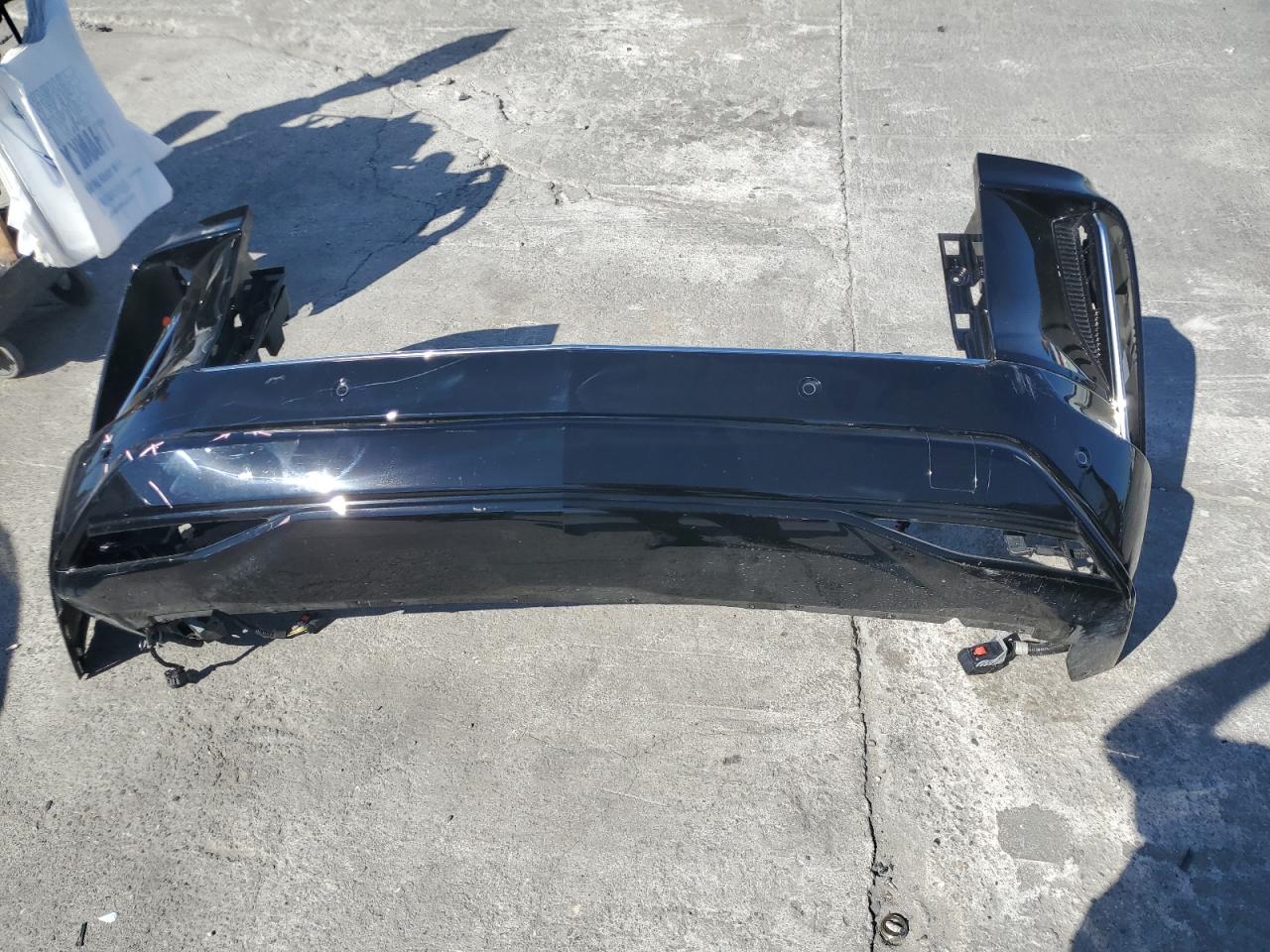 2025 Cadillac Lyriq Luxury VIN: 1GYKPNRK8SZ306149 Lot: 64216285