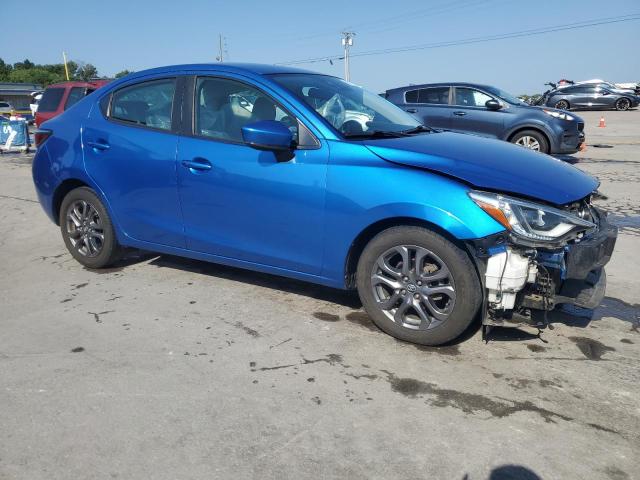  TOYOTA YARIS 2019 Granatowy