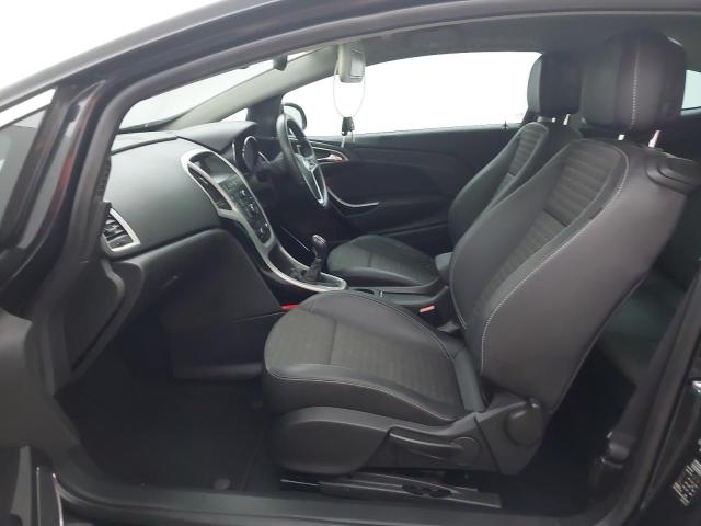 2012 VAUXHALL ASTRA GTC