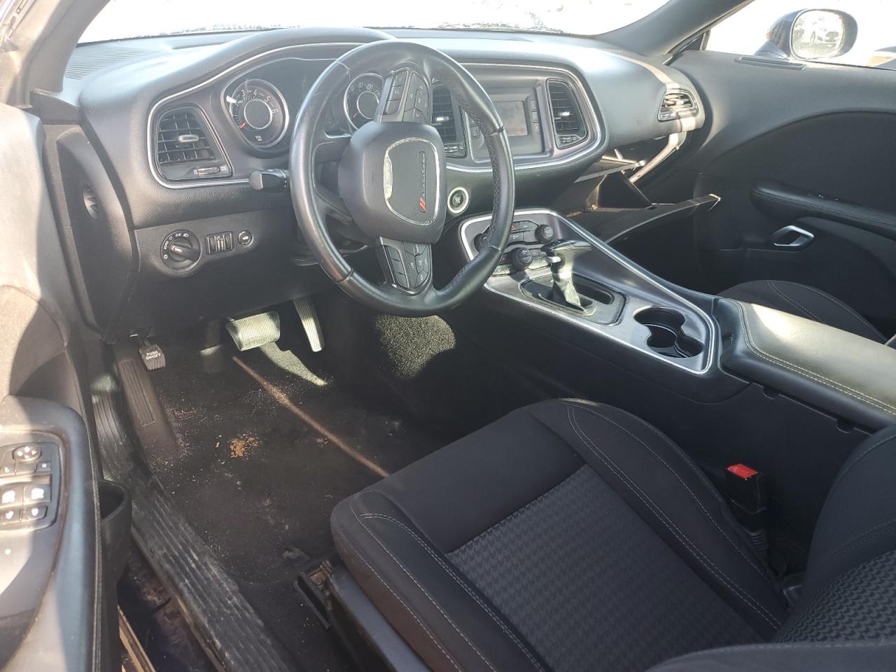2015 Dodge Challenger Sxt VIN: 2C3CDZAG1FH724113 Lot: 64387275