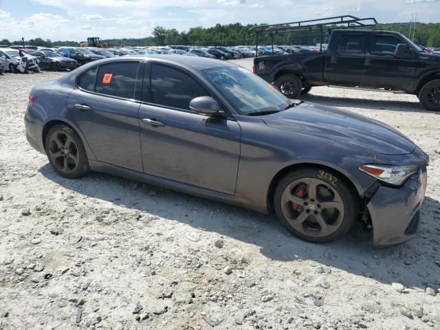  ALFA ROMEO GIULIA 2018 Gray