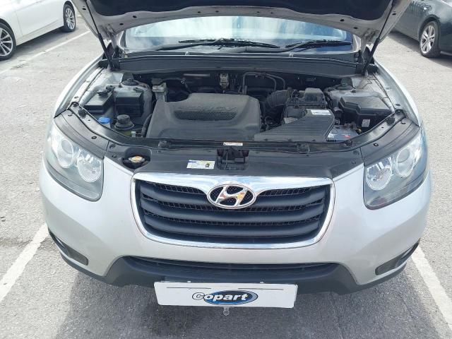 2011 HYUNDAI SANTA FE S