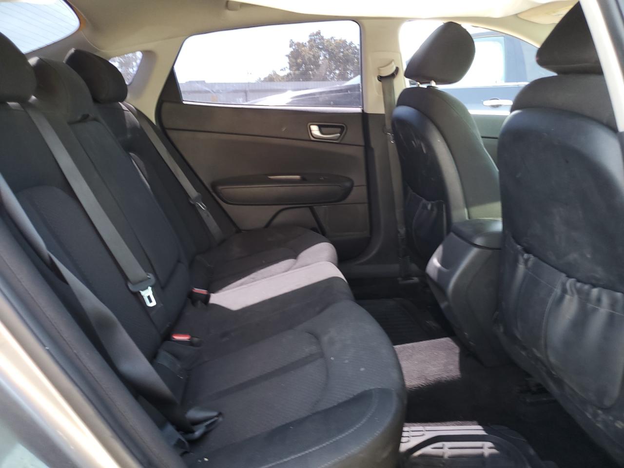 5xxgt4l30jg268288 5XXGT4L30JG268288 2018 Kia Optima Lx