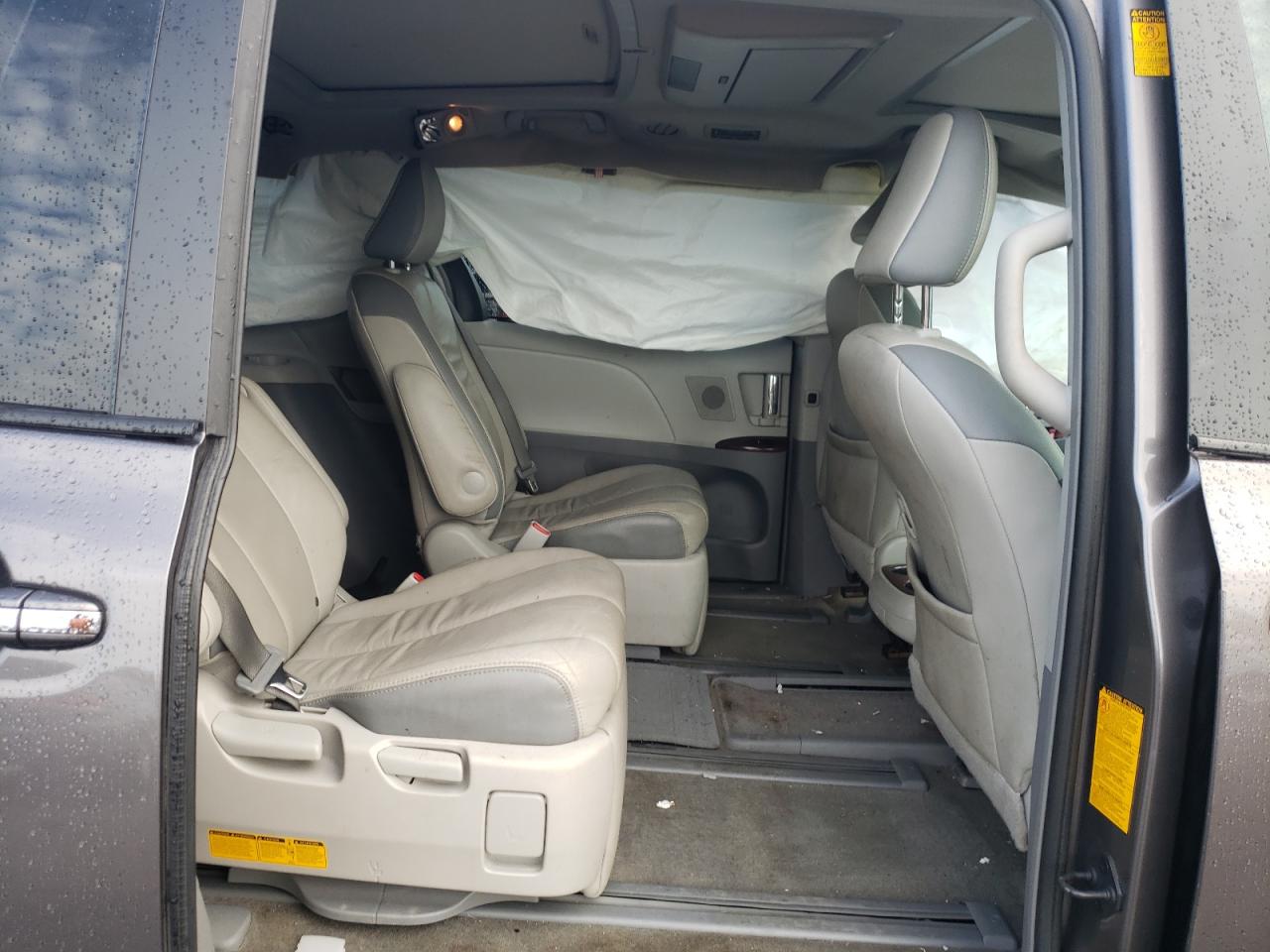 2014 Toyota Sienna Xle VIN: 5TDDK3DC8ES082999 Lot: 64571975