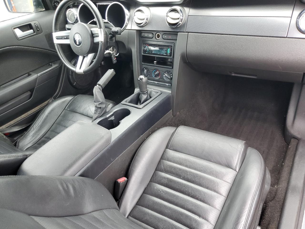 2006 Ford Mustang Gt VIN: 1ZVHT82H365220401 Lot: 64397215