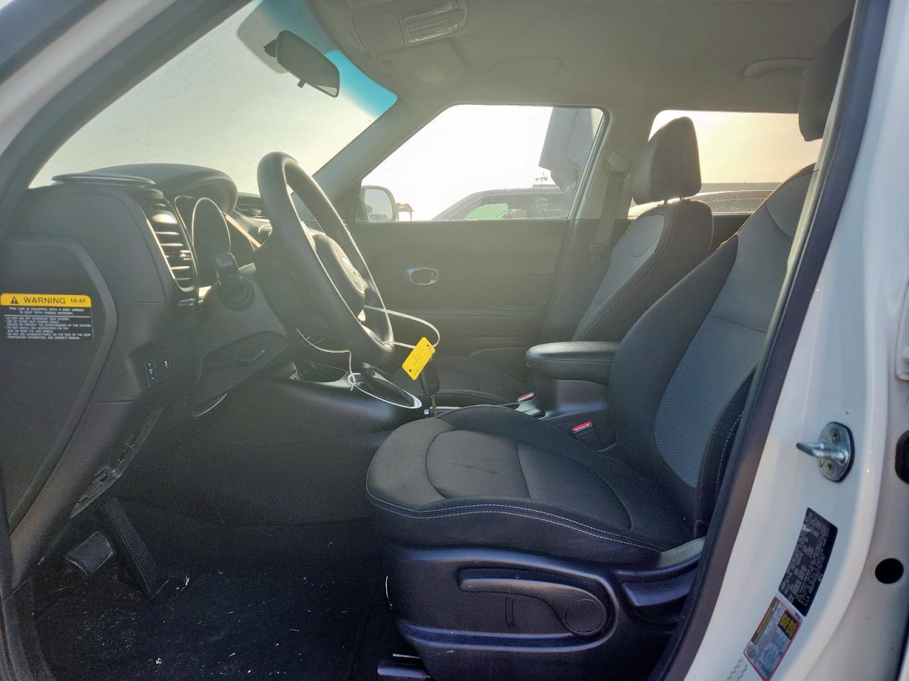 2018 Kia Soul + VIN: KNDJP3A50J7527797 Lot: 62695045