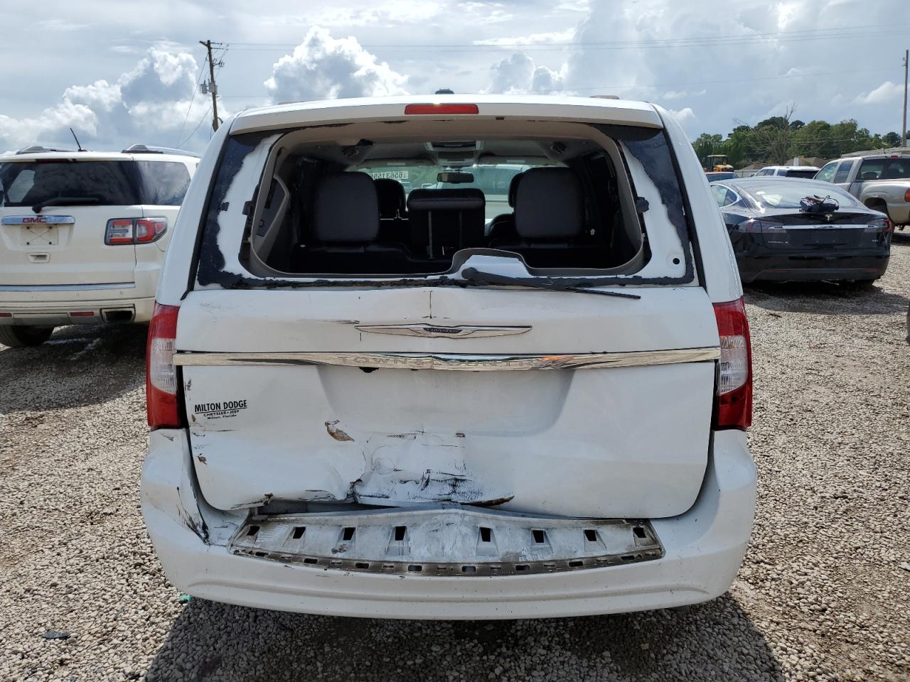 2014 Chrysler Town & Country Touring VIN: 2C4RC1BG7ER421676 Lot: 65631555