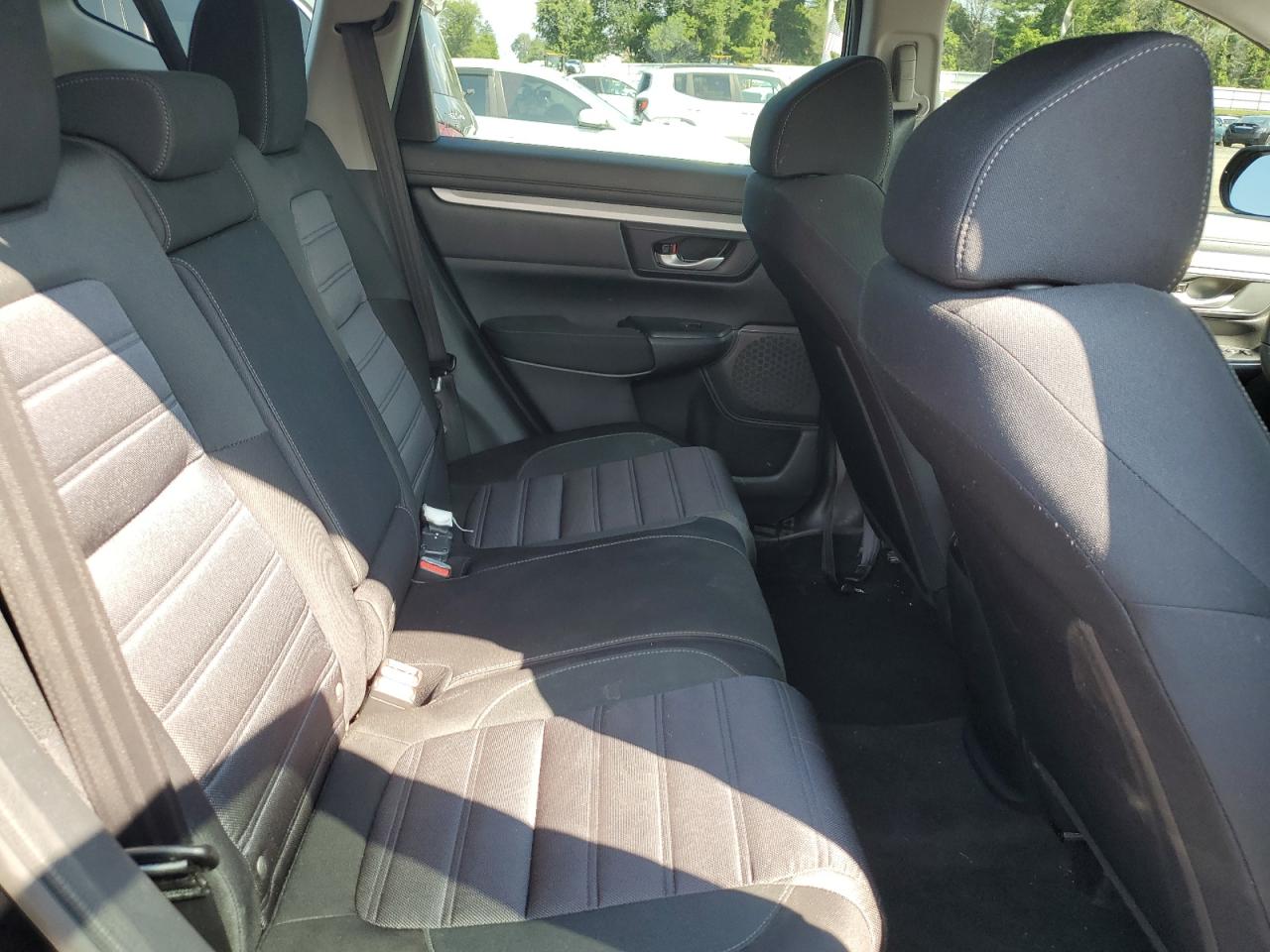 2019 Honda Cr-V Lx VIN: 2HKRW6H38KH230138 Lot: 64120775