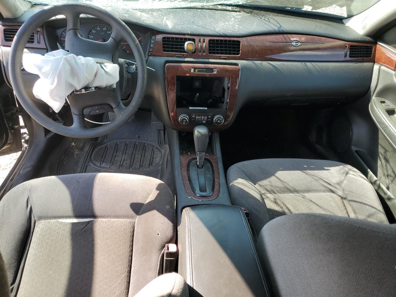 2010 Chevrolet Impala Ls VIN: 2G1WA5EN1A1104195 Lot: 65150605