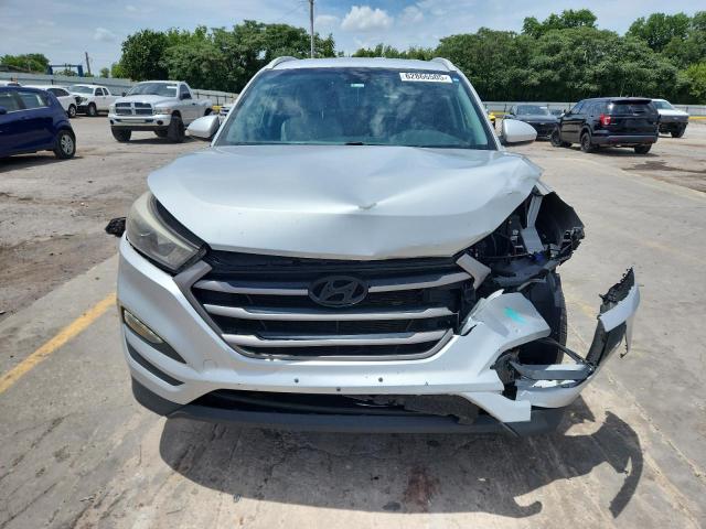  HYUNDAI TUCSON 2016 Biały