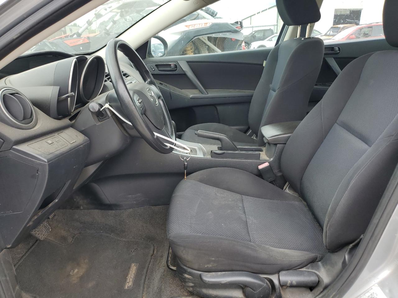 2011 Mazda 3 I VIN: JM1BL1UF6B1467828 Lot: 64803615