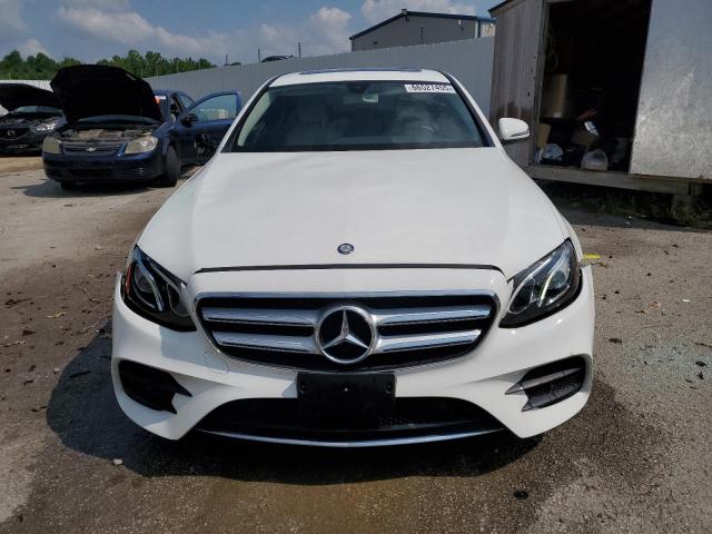  MERCEDES-BENZ E-CLASS 2017 Biały