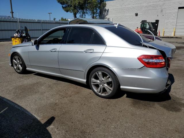  MERCEDES-BENZ E-CLASS 2013 Srebrny
