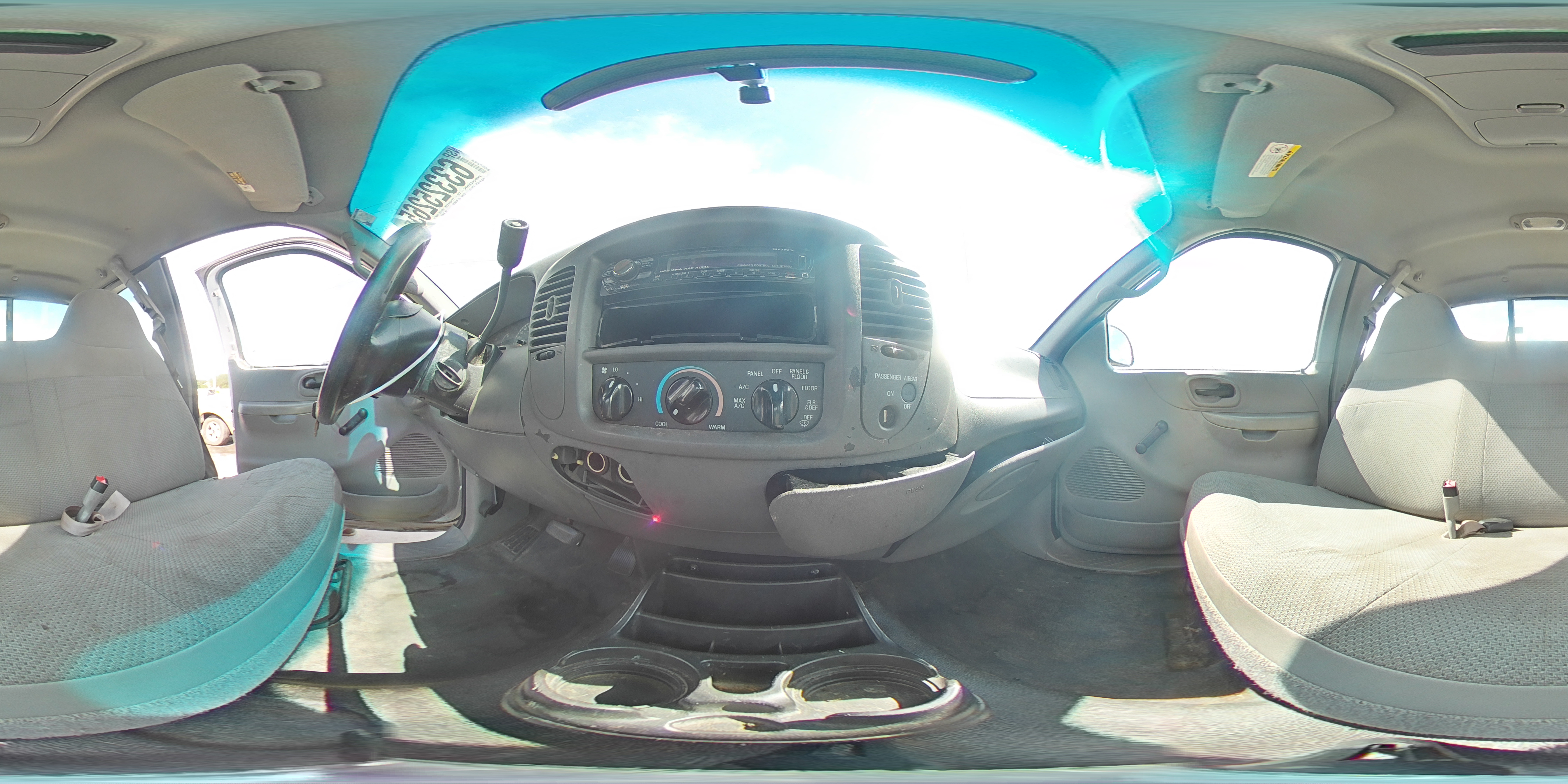 2000 Ford F150 VIN: 1FTRX17W3YKB40014 Lot: 63325265