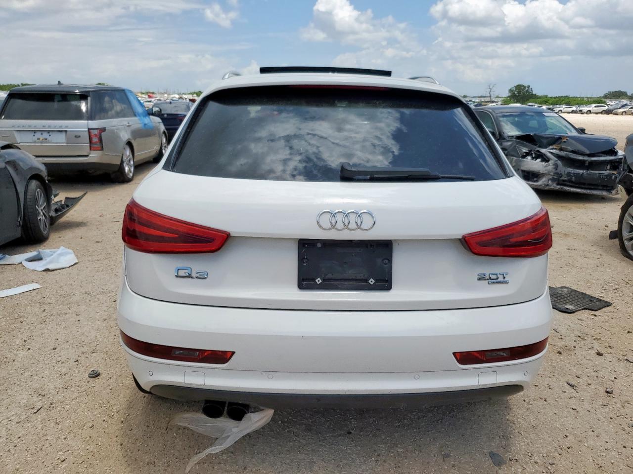 2015 Audi Q3 Prestige VIN: WA1GFCFS1FR002118 Lot: 64513615
