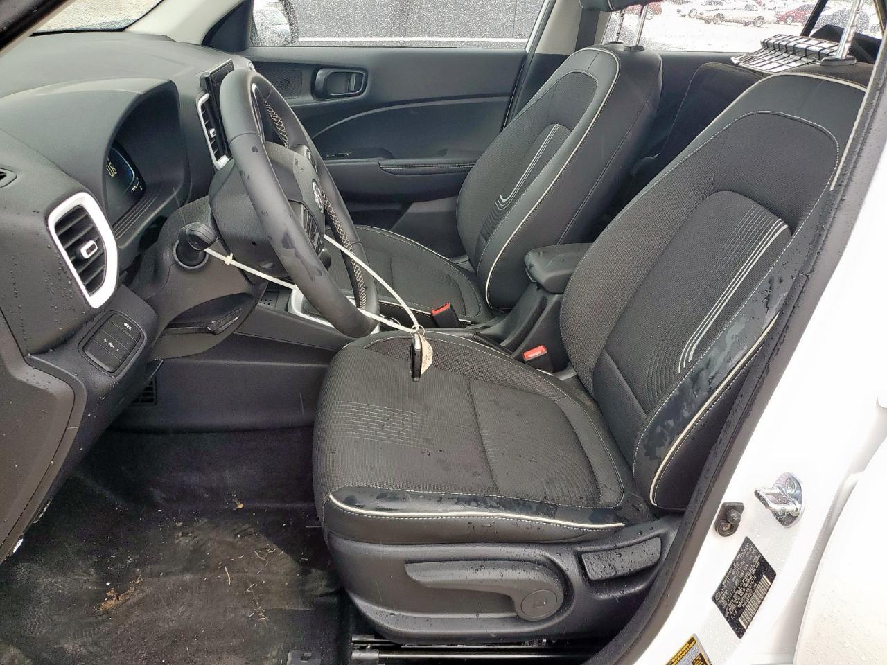 2025 Hyundai Venue Sel VIN: KMHRC8A39SU376774 Lot: 63598965