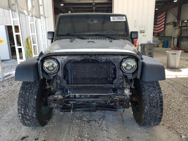 Parquets JEEP WRANGLER 2015 Green