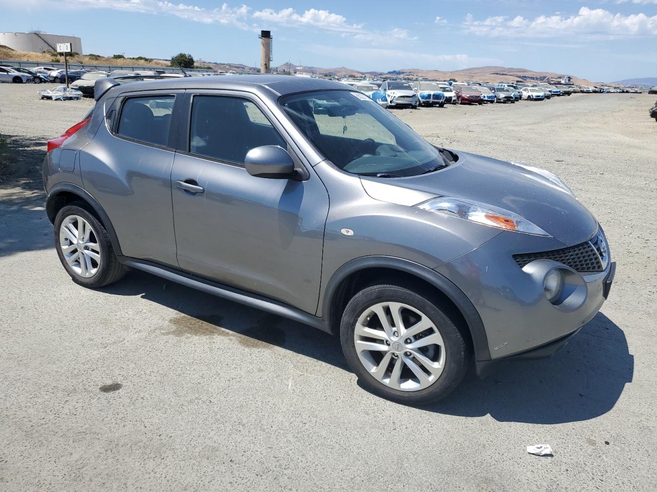 2014 Nissan Juke S VIN: JN8AF5MR5ET355796 Lot: 66227235