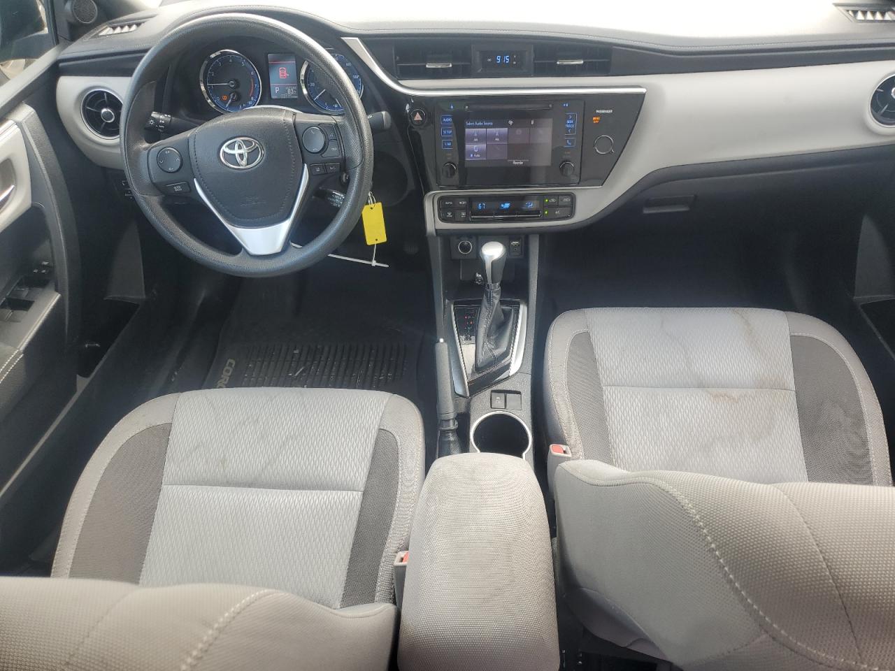 2017 Toyota Corolla L VIN: 2T1BURHE0HC960941 Lot: 65027785