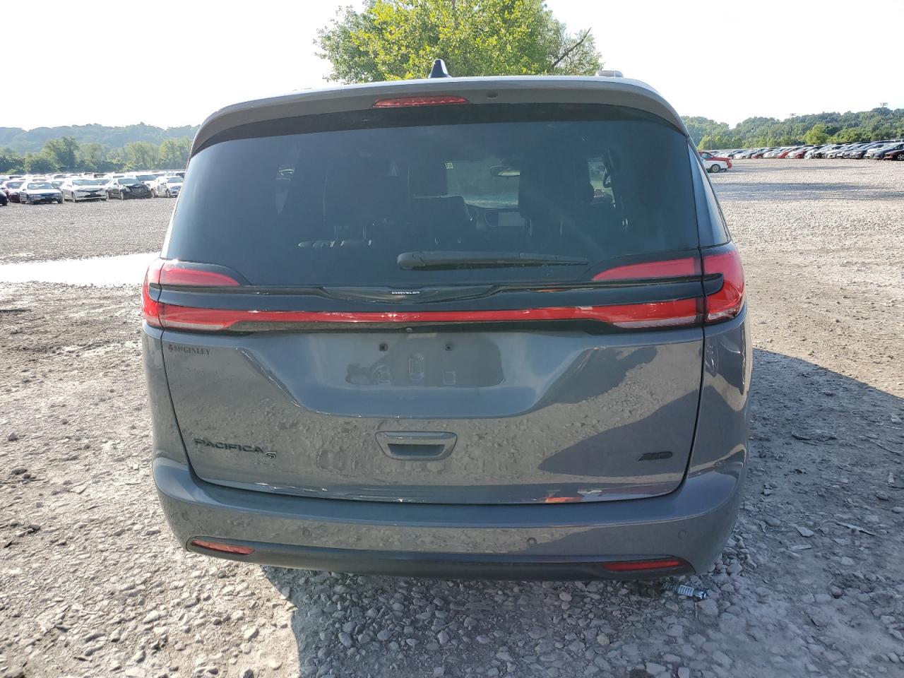 2023 Chrysler Pacifica Touring L VIN: 2C4RC3BG8PR510381 Lot: 64766495
